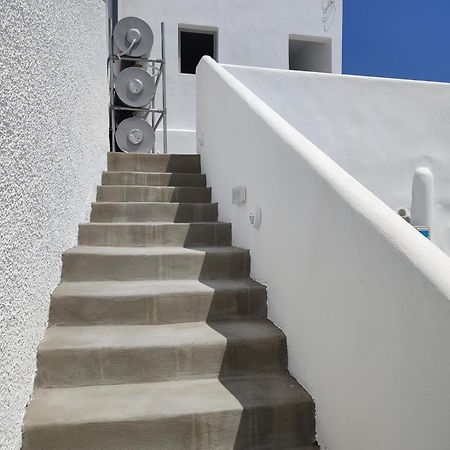 Central Santorini Serenity Rooms 산토리니 외부 사진